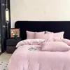 Juego de cuatro piezas de sábana bajera acolchada de terciopelo medio, colcha de terciopelo de leche engrosada de invierno, funda de edredón de terciopelo coral, ropa de cama de felpa