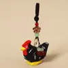 Colgante para llavero de coche de pollo de madera maciza tallado a mano, decoración unisex para bolso, adorno decorativo, regalo de cumpleaños