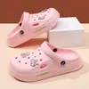 Zuecos de verano 2026 para mujer, nuevo modelo, para uso en exteriores, con suela gruesa, cómodos, antideslizantes, zapatillas cerradas, sandalias de playa de moda