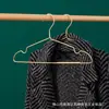 Percha Espacio para Colgar Ropa del Hogar Aleación de Aluminio Antideslizante Simple Secador de Ropa para Adultos Soporte de Almacenamiento para Ropa Perchero Metálico