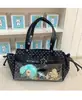 Bolso Cruzado Blanco Cremoso con una Silueta Ligera y Aireada, un Estilo Fresco y Energético para Chicas 2D, Versátil para el Trabajo y el Uso Casual