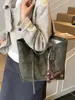 Bolsa Tote Casual de Gran Capacidad para Mujer 2025 Invierno Nuevo Nicho Bolso de Mano para Viaje Diario Bolso de Hombro Bolso Retro de Axila