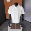 Camiseta de Verano Holgada Sencilla Color Sólido Estilo Retro Americano Manga Corta Cuello en V Casual Desestructurada para Hombre con Pequeño Diseño Mangas Cortas