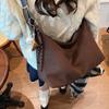 Bolsa Grande de Outono e Inverno Retrô Grande Capacidade Feminina 2025 Nova Moda Bolsa de Ombro Bolsa Tote para Trabalho com Senso Avançado