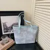Bolso de Hombro Retro de Gran Capacidad para Mujer 2026 Nueva Moda Bolso de Hombro Bolso Tote de Mano Simple y Personalizado