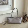 Bolso de hombro de nailon simple, moderno, ligero, de gran capacidad, estilo casual para madre e hija, bolso tote versátil para el día a día, modelo nuevo
