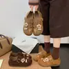 Estilo Lindo Birkenstocks de Gamuza para Mujer 2026 Otoño Nueva Llegada Velcro Slip-on Decoración de Flor Mocasines Casuales