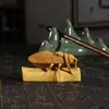 La pieza de mango de mano tallada en boj es un éxito rotundo. La Cicada Dorada ha aprendido los nuevos adornos de decoración para el hogar de madera estilo chino
