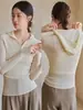 Qiaomi STUDIO Yangtzé Lã Fina Máquina Importada Sem Costura Integrado Gola Alta Meia Camada de Base Top Feminino