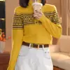 Suéter de Tricô Jacquard com Diamantes Novo para Outono/Inverno 2026, Gola Alta com Fechamento Meio Botão, Blusa Pulôver Slim e Moderna