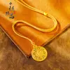 Tienda de Oro Mismo Estilo Dorado Antiguo Color Esmalte Amarillo Atrae Fortuna Dios de la Riqueza Colgante Nuevo Estilo Chino Colgante Dios de la Riqueza Cadena para Suéter