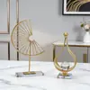 Adornos de Decoración para el Hogar de Hierro Forjado Estilo Europeo con Bola de Cristal para Sala de Estar y Estudio, Artesanías de Escritorio, Regalos de Lujo Ligero para Fiestas y Cumpleaños