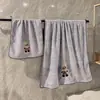 Toalla Facial y de Baño de Secado Rápido para Uso Doméstico, Absorbente y Libre de Pelusa, Bata de Baño para Adultos para Mujer, Set de Dos Piezas Engrosado, Estilo Pareja, Nuevo
