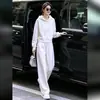 Conjunto deportivo casual blanco para mujer, otoño e invierno, estilo coreano, holgado y adelgazante, sudadera de moda, conjunto casual de dos piezas
