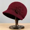 Chapéu de Outono Inverno para Mãe de Meia-Idade e Idosa Chapéu de Lã Grosso com Borla e Veludo Extra para Mulheres Senhora Idosa Chapéu de Tricô Quente para Proteção contra o Frio Vovó