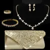 Explosiones Europeas y Americanas Cadena de Garras Sencilla Pendientes Pulsera Anillo Collar de Moda Juego Bolso de Noche
