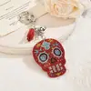 Llavero de terciopelo coreano con diamantes para Halloween, hip-hop, cabeza de fantasma creativa, colgante de calavera de diamantes de imitación para bolso de pareja, regalo