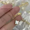 Collar de Trébol de Cuatro Hojas de Alta Gama para Mujer, Chapado en Oro Rosa de 18K, Ágata Roja, Colgante Completo de Diamantes, Cadena Versátil para Clavícula V-Gold de Lujo Ligero