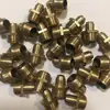 Venda Direta de Fábrica Fornecimento Copo de Injeção de Óleo Passante Bico de Graxa Gb1152 Bomba de Parafuso Lubrificante Durável 6*1