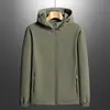 Chaqueta exterior impermeable y resistente al viento con capucha, abrigo cálido, chaqueta softshell para hombre talla grande