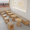 Tienda de té con leche, cafetería, mesa y silla combinadas, tienda de aperitivos y bebidas, pared, asiento de tarjeta, sofá, área de negociación, mesa y silla de ocio.
