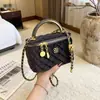 Nova Bolsa de Mão de Alta Qualidade, Moda Versátil e Tendência para Mulheres, Bolsa de Ombro e Bolsa Transversal Populares de Alto Valor e Nicho
