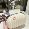 Caixa de Lenços com Design de Concha de Luxo Leve, Caixa de Guardanapos para Mesa de Centro de Sala de Estar, Caixa de Lenços Estilo Creme, Caixa de Lenços de Armazenamento Criativa Popular