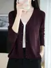 Casaco suéter fino de tricô fino, cor sólida, versátil, casual solto, manga dobrada, gola V, feminino, lã, solúvel em água