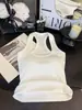 Nuevo Top de Tirantes sin Mangas de Estilo 'Hot Girl' para Mujer, Versátil y Cómodo para Primavera y Verano, Corte Ajustado y Favorecedor, Top Interior de Color Sólido