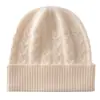Nuevo gorro de punto trenzado de cachemira para otoño e invierno para mujer, moderno y cálido, con borde doblado, versátil y adecuado para el clima frío