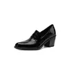 Sapatos Pequenos de Couro Femininos com Salto Alto Grosso Meia-Bota Estilo Novo de Outono Todo em Couro Genuíno Couro Bovino Bico Quadrado Sapatos da Moda Sapatos Individuais Femininos para Todas as Estações