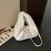 Colección de otoño 2026 transfronteriza: bolso de hombro/bolso cruzado de felpa nuevo, de gran capacidad, de alta gama y elegante para mujer, perfecto para el trabajo y los desplazamientos