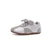 Zapatillas Deportivas Retro de Bloques de Color para Niños, Zapatillas de Entrenamiento Alemanas 2026 Otoño/Invierno Nuevas, Suela Suave, Versátiles, Casuales, Plateadas para Niñas, Zapatos Deportivos