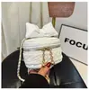 Estilo Novo Primavera e Verão Estilo Chanel Renda Bolsa Infantil Laço Fofo Bolsa Transversal para Meninas Estilo Ocidental Versátil Bolsa de Ombro