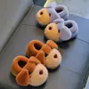 Pantuflas de algodón de invierno para niños y niñas, cálidas y afelpadas, con suela gruesa, diseño de cachorro peludo, para uso en casa, a juego para padres e hijos, zapatos de algodón gruesos para bebé