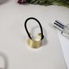 Elegante metal cepillado redondo cuerda de goma para atar el cabello versátil para mujer popular en línea anillo para el cabello de cola de caballo personalidad simple 2025 nuevo