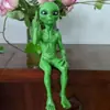 Estatua de resina alienígena UFO gnomo de jardín estatua de jardín decoración