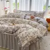 Novo Estilo Fresco e Simples Gaze Enrugada Acolchoado Dois em Um Saia de Cama Ajustada Conjunto de Quatro Peças