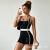 Novo traje de yoga peça única TK estilo europeu e americano com blocos de cor e gola U, roupa de tênis de alta elasticidade e caimento justo, traje de yoga fitness esportivo emagrecedor