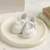 Zapatos para Muñecas BJD Escala 1/4, Zapatos Planos de Cuero Estilo JK, Estilo Especial de Cuatro Cuerpos con Hebilla, Zapatos de Cuero Casuales para Vestir Muñecas