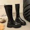 Botas largas 2026 estilo callejero suela gruesa Botas Martin para mujer que aumentan la altura otoño e invierno estilo coreano nuevo color liso punta redonda negro versátil