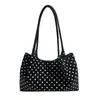 2026 Nuevo Bolso Tote de Gran Capacidad para Nicho Casual Versátil de Verano con Lunares Sensación Relajada Bolso de Hombro Único Cruzado de Hombro Moderno