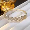 Pulsera de Diseño Cuadrado de Circonita Fresca de Lujo Ligero de Gama Alta Estilo Coreano y Japonés para Mujer, Pulsera de Diseño Minimalista de Nicho al por Mayor