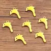 10 Colgantes de Acero Inoxidable Multicolor Dorado de Doble Cara con Goteo de Aceite para Peces, Cangrejos, Delfines, Corales, Caballitos de Mar DIY para Viajes de Commuting a la Moda