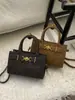 Bolso Pequeño Retro con Estampado de Leopardo para Mujer Otoño e Invierno 2025 Nuevo Estilo Bolso de Hombro Cruzado Bolso de Mano Cuadrado Pequeño Versátil para el Día a Día