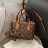 Bolso Cruzado de Lujo Ligero con Monograma para Mujer, Bolso de Hombro Versátil y de Moda, Bolso Pequeño de Gama Alta, Nuevo Modelo 2026 Bolso de Mano Tipo Cesta