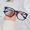 Gafas Antiazules Retro Uña de Arroz para Teléfono Móvil Computadora Gafas Planas Montura Cuadrada de Moda para Hombres y Mujeres 8082