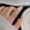 Anel Sense Gold de Alta Qualidade Feminino Anel de Design de Nicho Anel de Moda Personalidade Anel Estilo Simples Frio Anel de Dedo Retrô