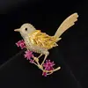 Broche de pájaro urraca lindo estilo chino para mujer, diamante brillante de alta gama, accesorio de ropa lujoso y exquisito