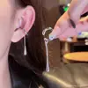Design Moderno Estilo Europeu e Americano Ear Cuff com Franja Gota d'Água para Mulheres, Joia Simples e Elegante com Clipe de Orelha sem Furo